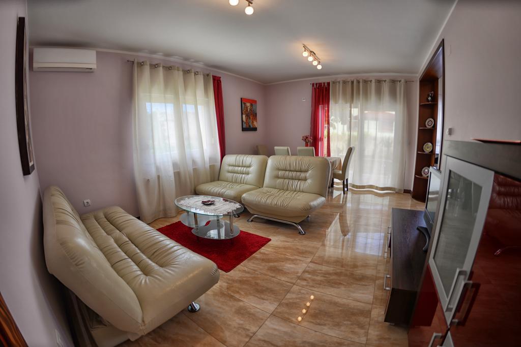 Apartments Sablic Pula Exterior photo