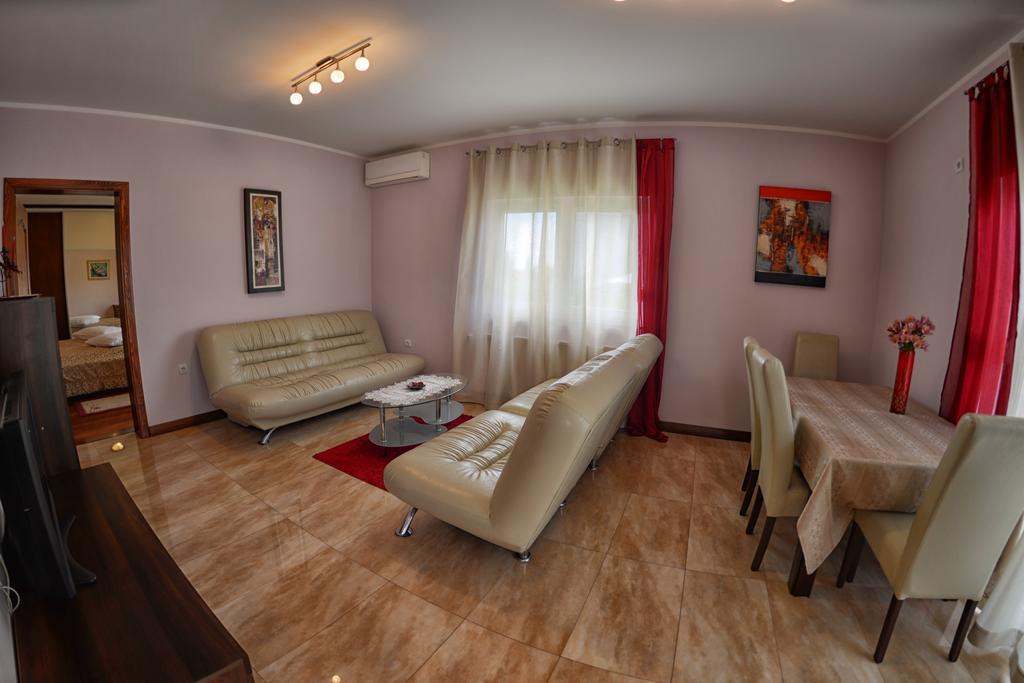 Apartments Sablic Pula Exterior photo