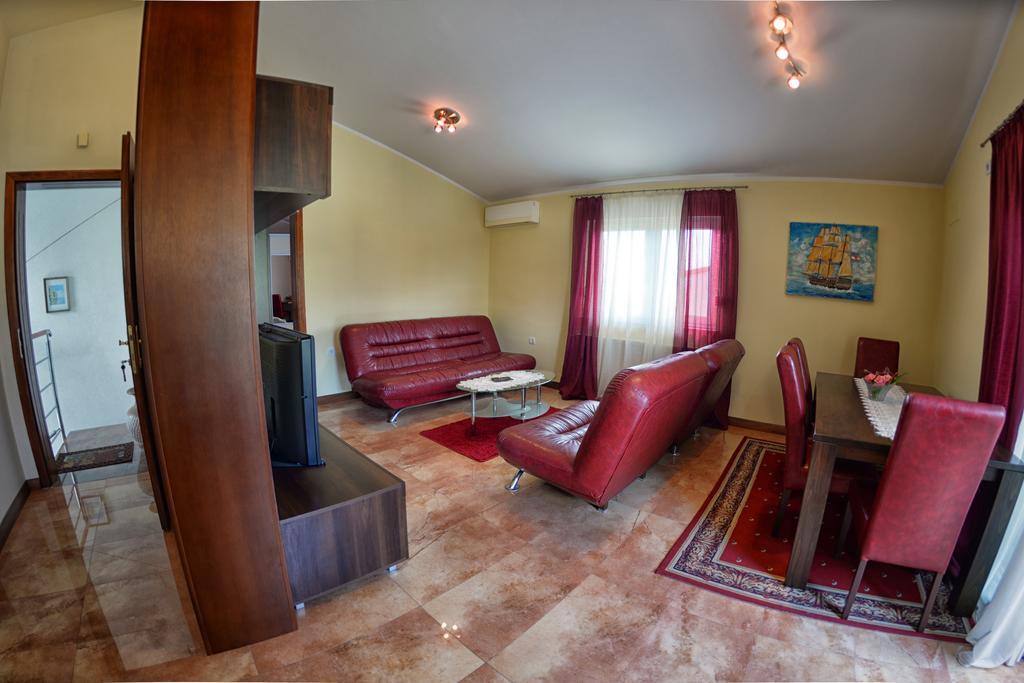 Apartments Sablic Pula Exterior photo